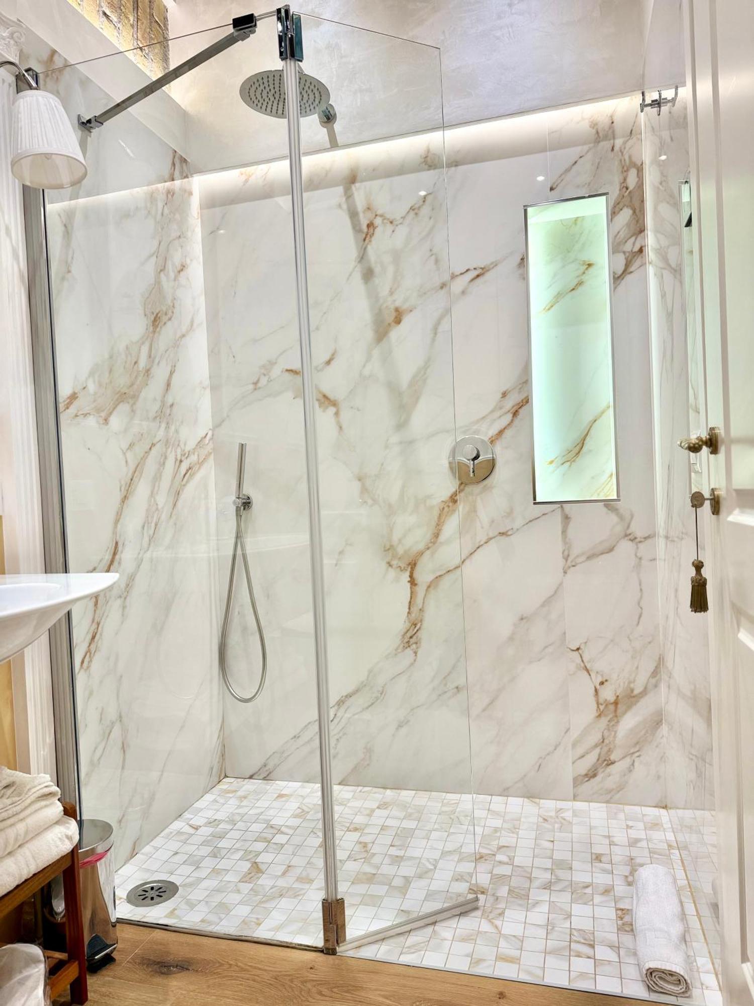 Frattina Elegance Suite Rome Luaran gambar